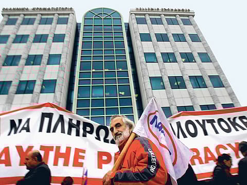 Russian sanctions hand an advantage to Athens 