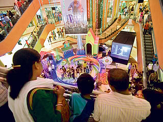 India tests waters for all-night shopping