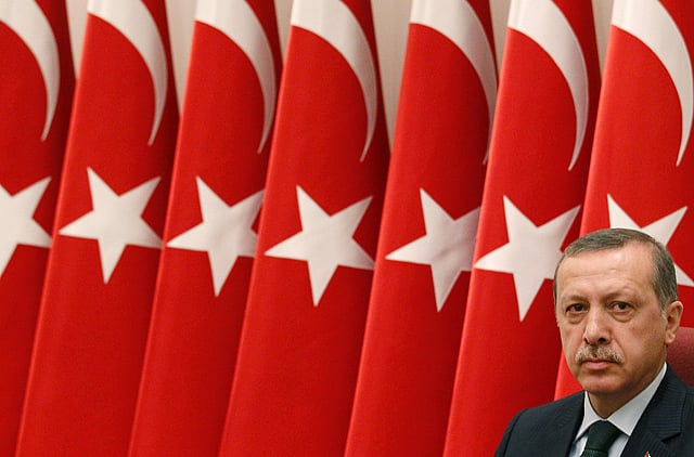 1.1557028-3259897993