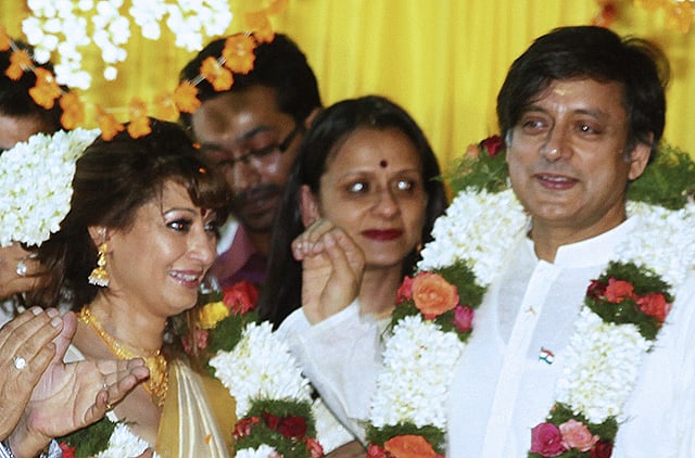 1.1278369-4226846177