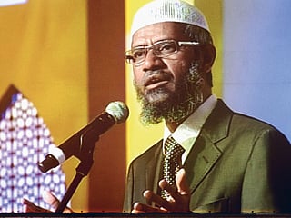 Zakir Naik in soup over racial speeches in Malaysia