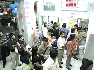 Filipinos to get 50% discount on transfer fees as Congress approves OFW remittance protection bill