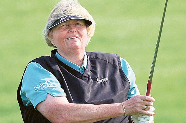 1.2118221-2589625000