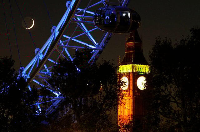 1.1665981-3964754008