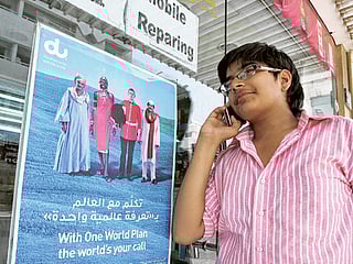 Du reports Dh913 million H1 net profit