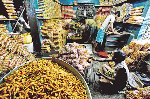 Watch the bill! India's foodstuffs prices have been inching up, as key producing states bear the brunt of unseasonal rains and lost crops. 