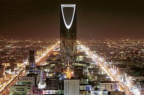 Saudi Arabia’s economy plunged by about 11 per cent in the second quarter of 2020 year on year, according to the latest estimates by the Instituter of International Finance (IIF).