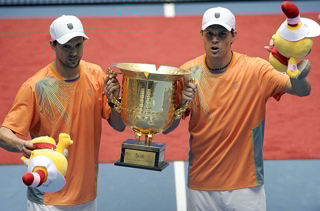 1.1089240-3460204673