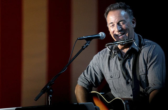 1.1091374-3825923936