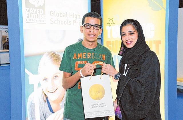 1.1094352-3144561667