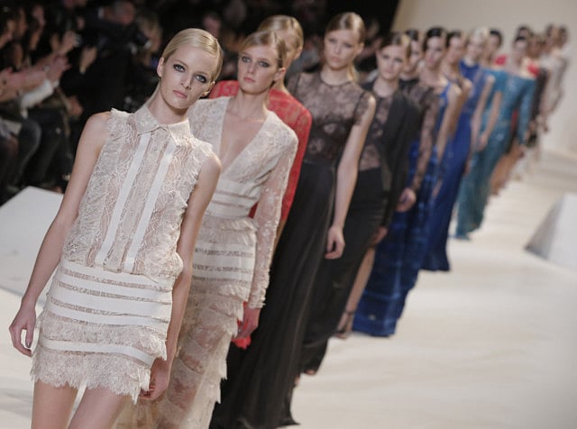 1.1085090-3893609815