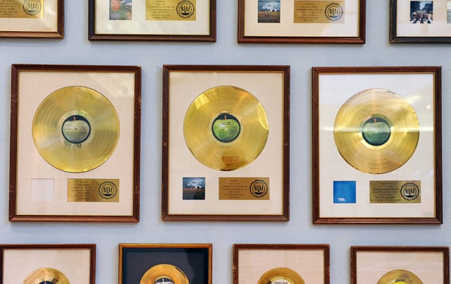 1.1109594-2427328066