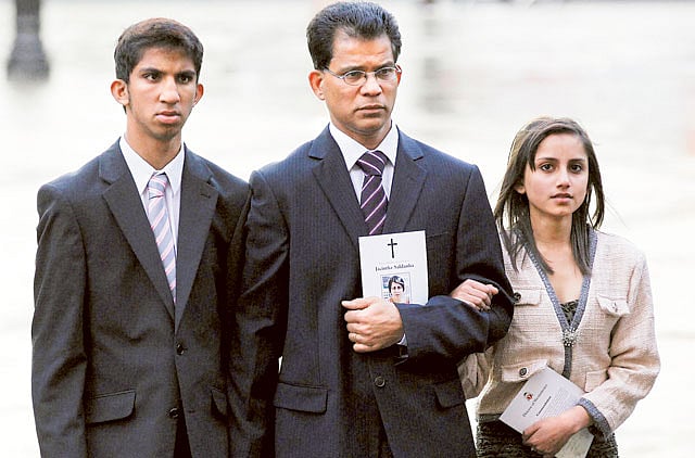 1.1119074-2654787079