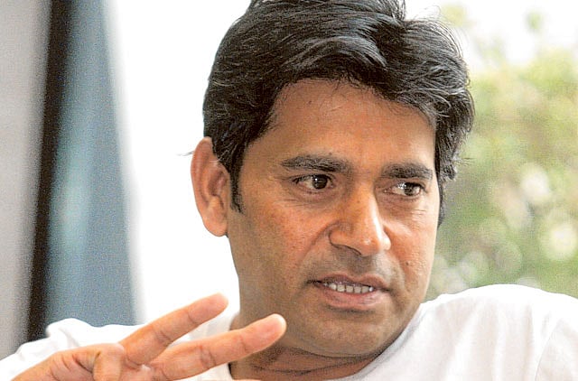 1.1284353-3221815571