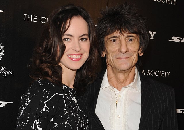 1.1122483-3123133406