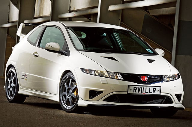 1.1010195-2357674188