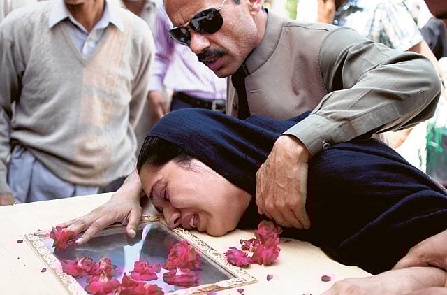 1.1011717-4138524544