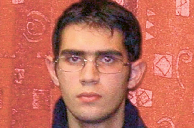 1.1005009-2869401713