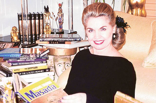 1.1021537-3243723253