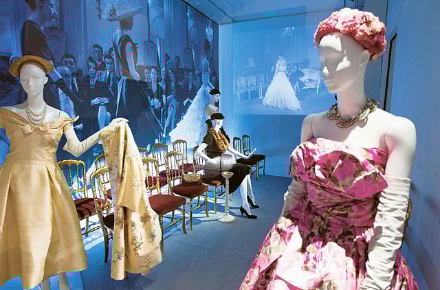 1.1021875-1847858113