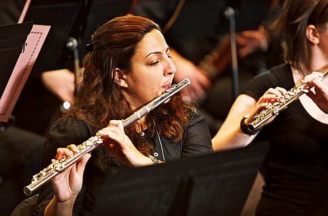 1.1022327-1935268942