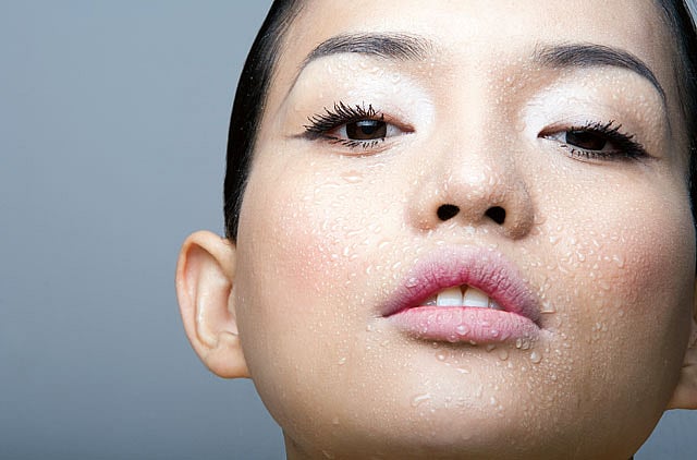 1.1025621-2056150664