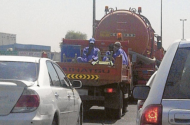 1.1018192-3038288500