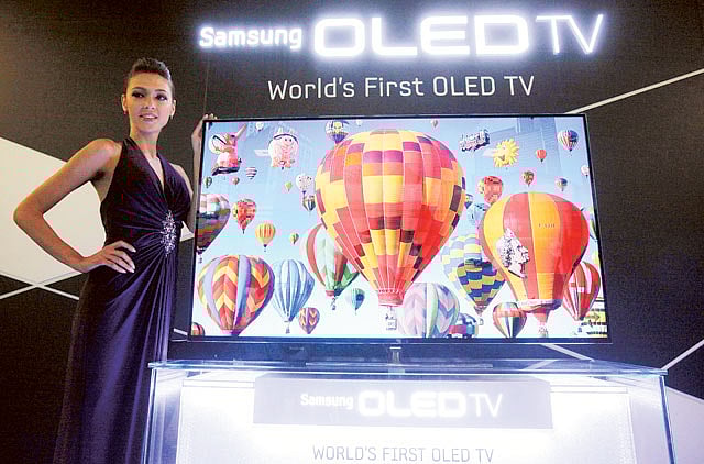 1.1039506-4222345874