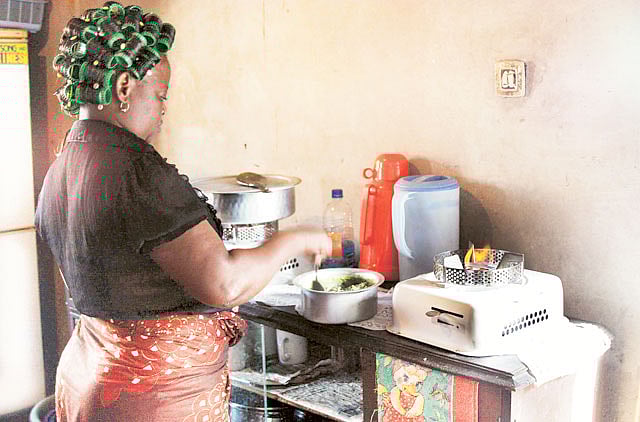 1.1033750-3108636365