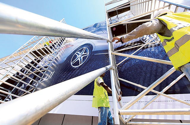 1.1047448-3953749996