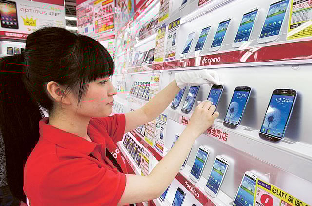 1.1048192-4156016623