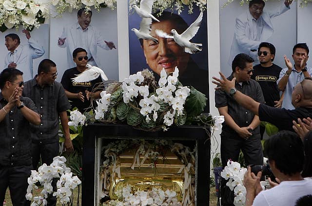 1.1049085-3339635558