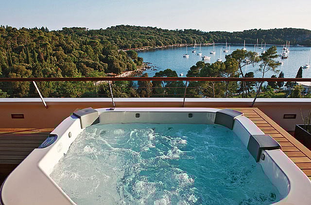 1.1040674-3990974062