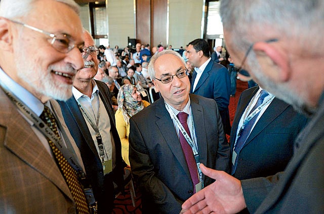 1.1044540-4051642442