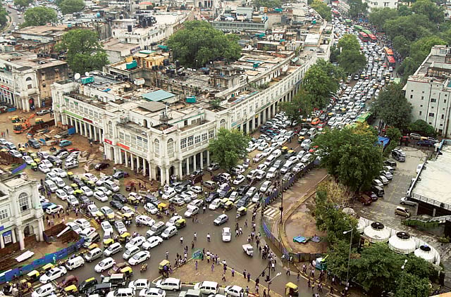 1.1057683-3297575863