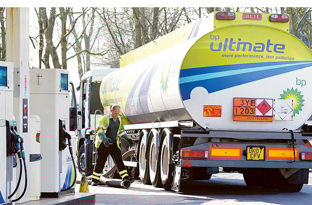 1.1046278-2526876736