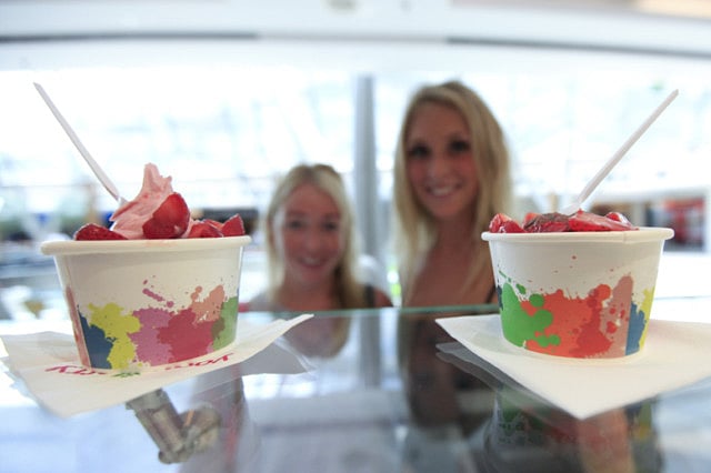 1.1056526-2346439186