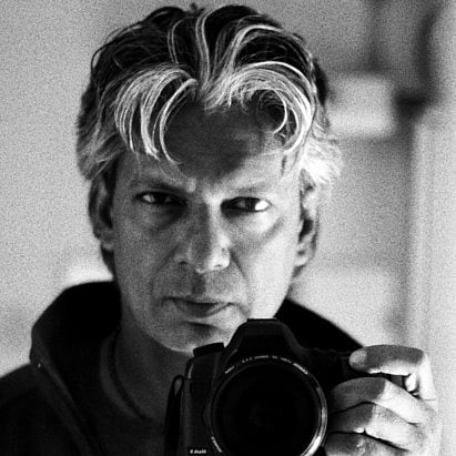 Indian fashion photographer Prabuddha Dasgupta dies at 58