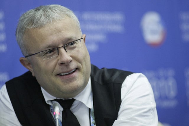 1.1055092-2675643619