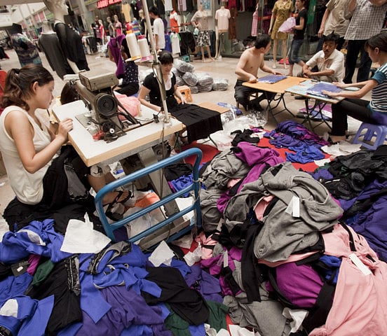 1.1064530-3407288429