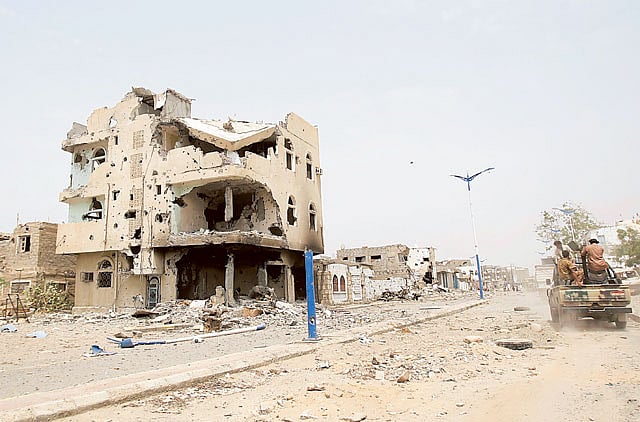 1.1065305-4166571666