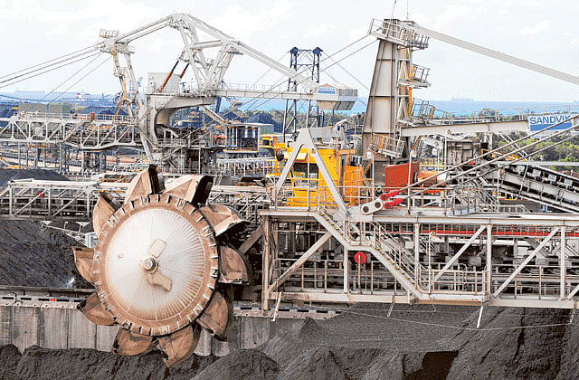 1.1072929-1075277641