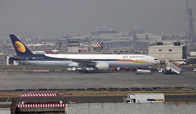 1.1075292-2185909607