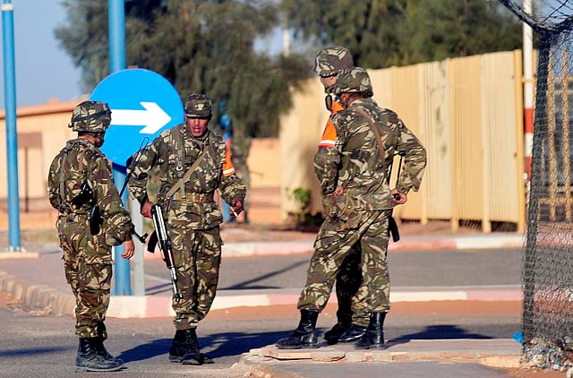 1.1135004-2711848085