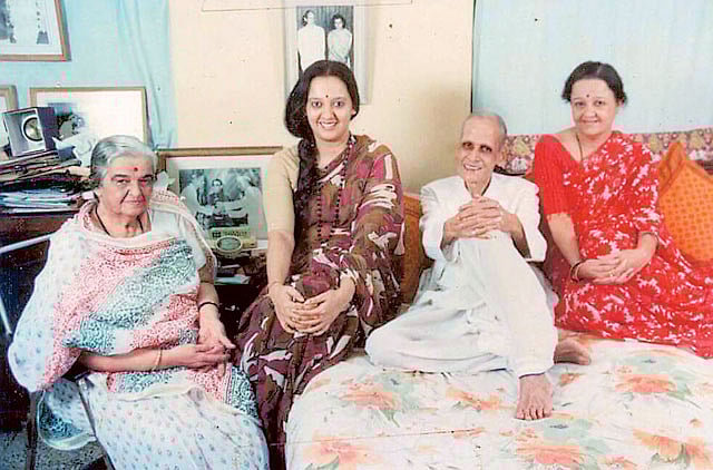 1.1137585-2828282482