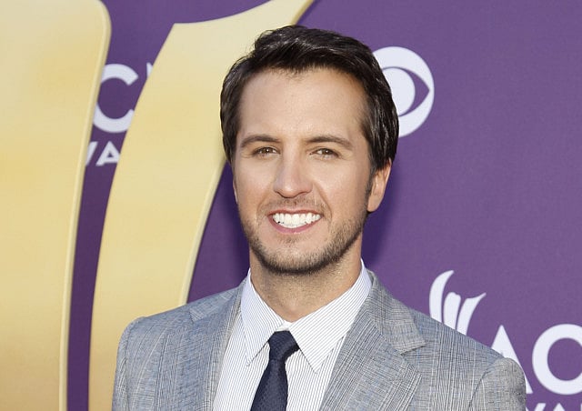 1.1129712-2735235461