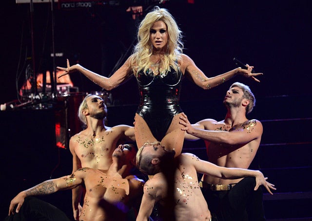 1.1247311-3207944381