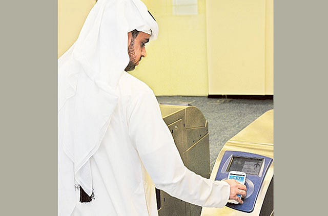 1.1239689-3058565444