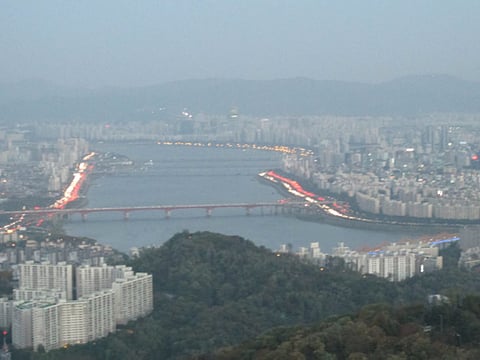 Exploring the other side of Seoul
