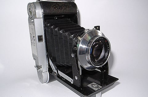 alt-toy-and-vintage-camera.blogspot.ae